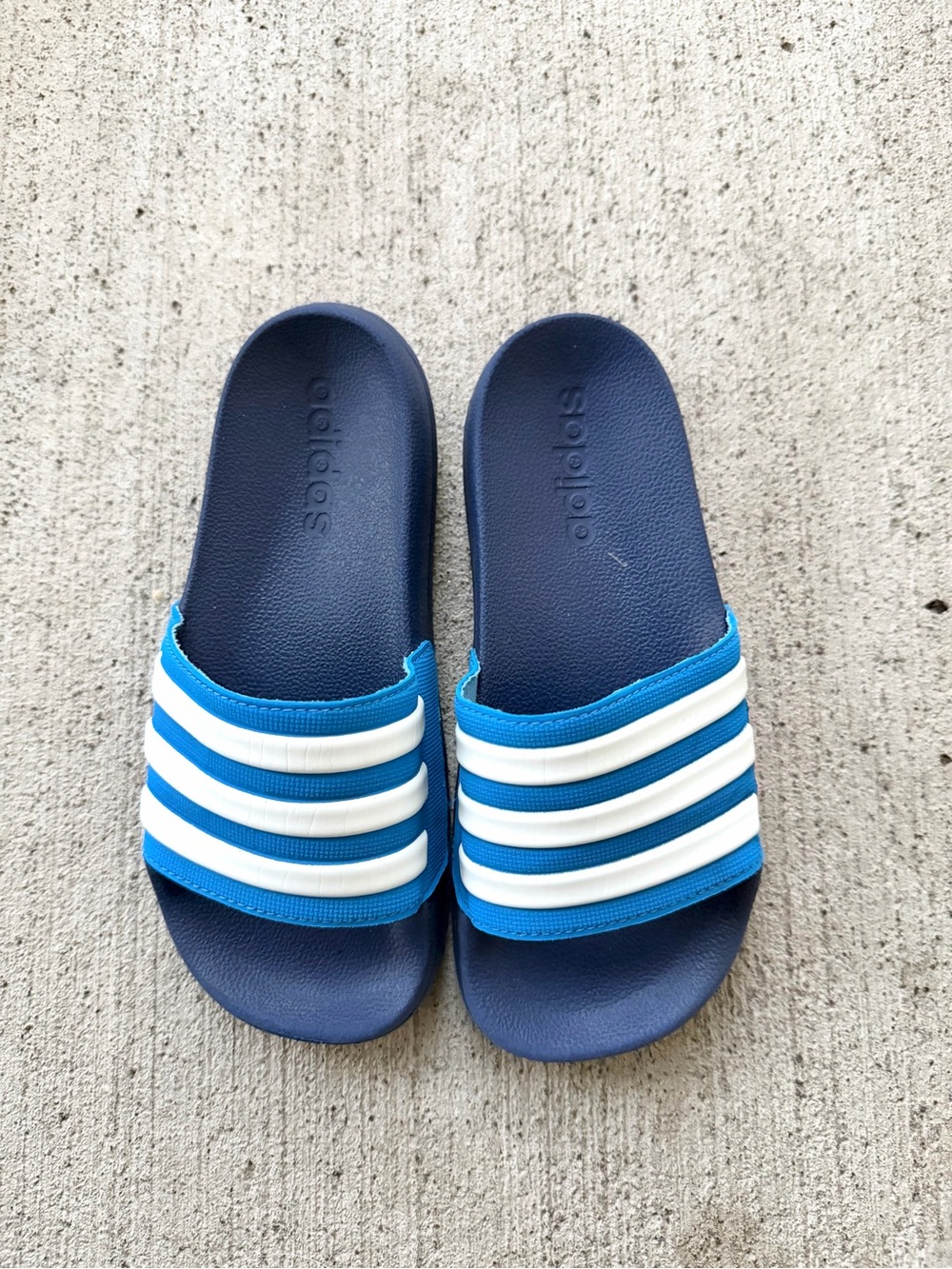 adidas Adilette Comfort Slide Sandals size 1